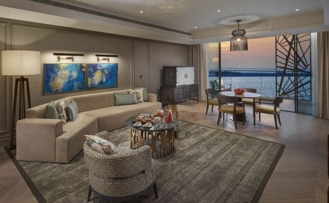 Mandarin Oriental Jumeira, Dubai   Premier Seaview Suite, Living Room (L)