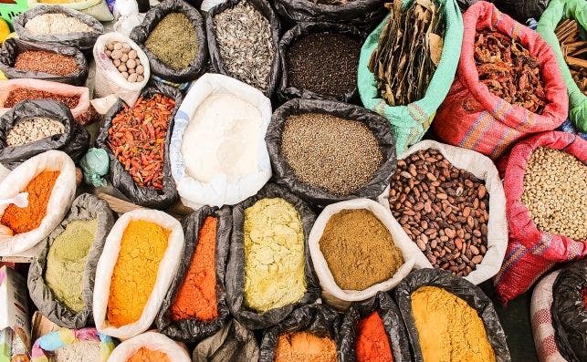 Mercado en Otavalo, Ecuador. Foto Andrea Leon | Unsplash.