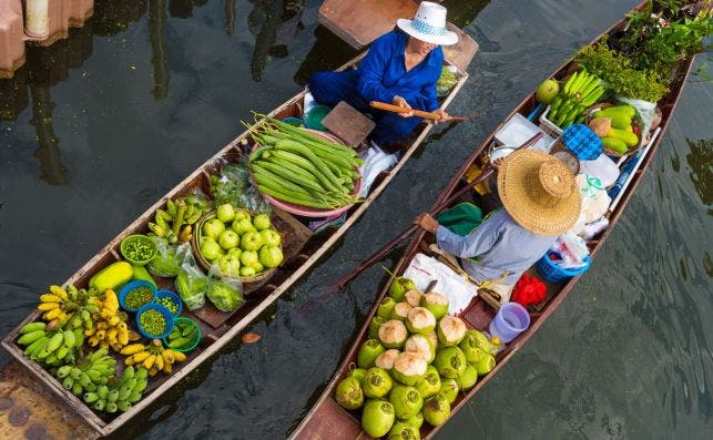 Mercado Tha Kah