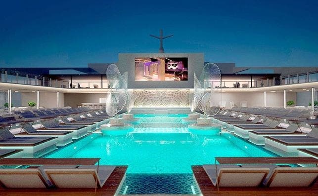 MSC Bellissima piscina