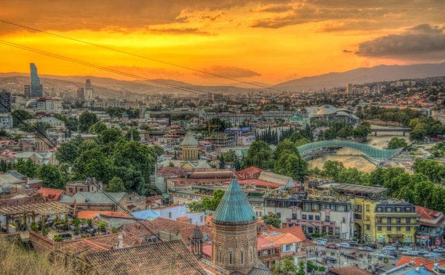 Vista de la ciudad de Georgia. Foto: Neil Sengupta 