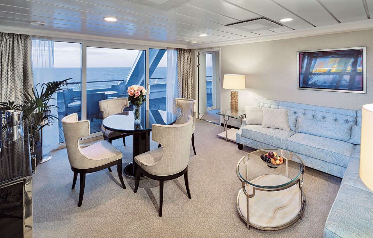 Owner's Suite. Insignia, Oceania Cruises.