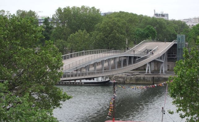 Passerelle Simone de Beauvoir. Foto: Wikipedia.