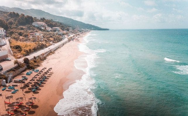 Playa de Preveza, en Grecia. Foto Alex Blajan Unsplash