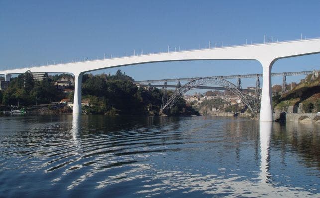 Ponte Sao Joao. Foto Wikipedia