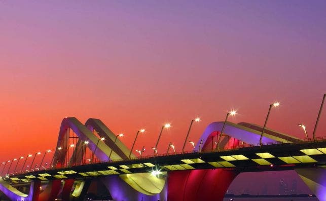 Puente Sheik Zayed. Foto: Turismo de Abu Dabi.