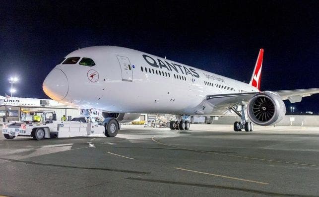 El B787 de Qantas une a Perth con Londres en un vuelo de mÃ¡s de 17 horas.
