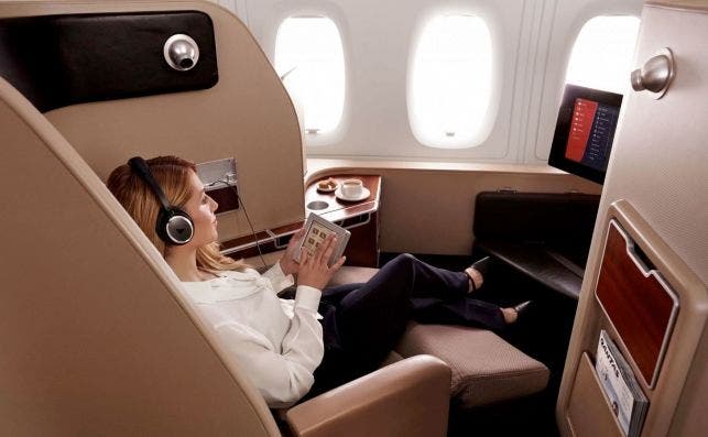 Qantas lanza una promociÃ³n para viajar en primera clase reservando por Airbnb. Foto: Qantas.