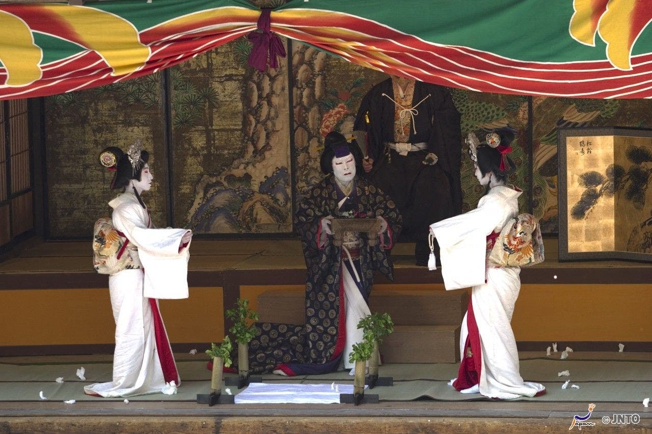 RepresentaciÃ³n de Kabuki. Foto Turismo de JapÃ³n.