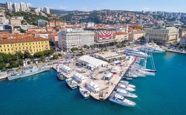 Rijeka Riva promenade aerial