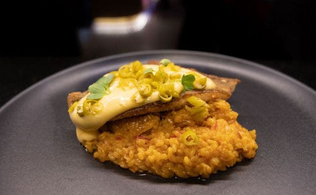 Rodaballo con falso arroz. Foto: We Bistrot.