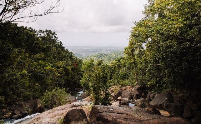 Salto Espiritu Santo, en El Yunque. Foto Discover Puerto Rico.