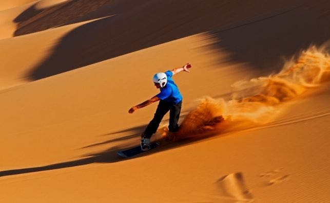 sandboard dubai