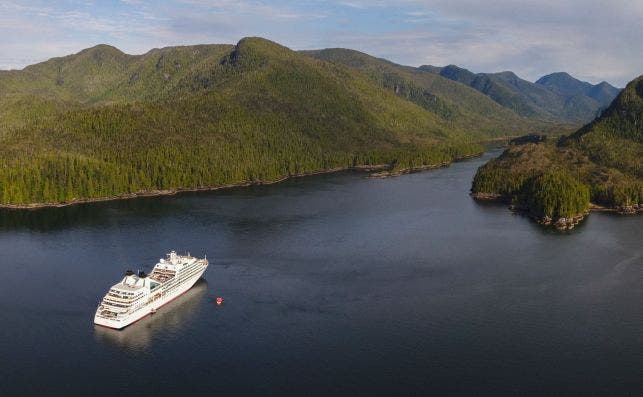 Seabourn Sojourn vista aÃ©rea.