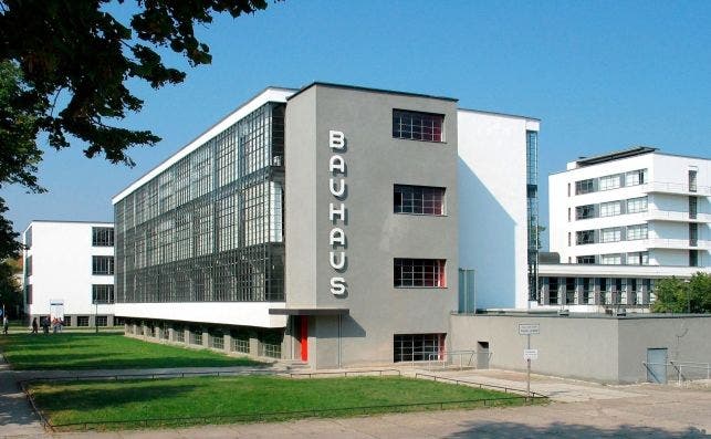 Sede de la escuela Bauhaus en Dessau. EFE.