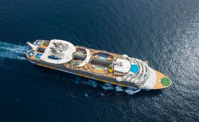 El Symphony of the Seas, el mayor crucero del mundo, cuenta con innumerables actividades. Â¿Por cuÃ¡l decidirse?