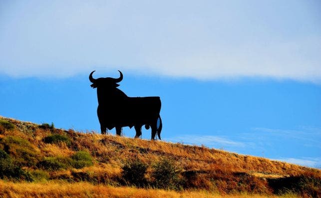 En las carreteras de España llegó a haber 500 toros de Osborne.