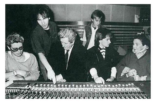 u2 grabando