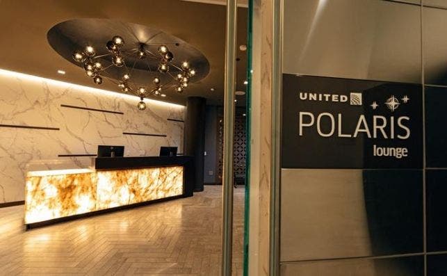 united polaris lounge 