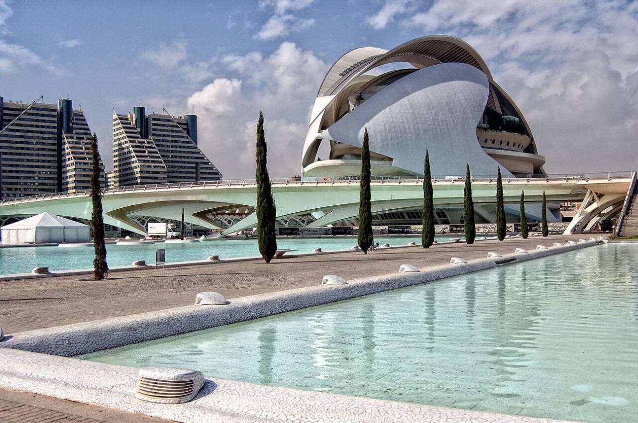 Ciudad de las Artes y las Ciencias, Valencia. Foto Wikimedia Commons.