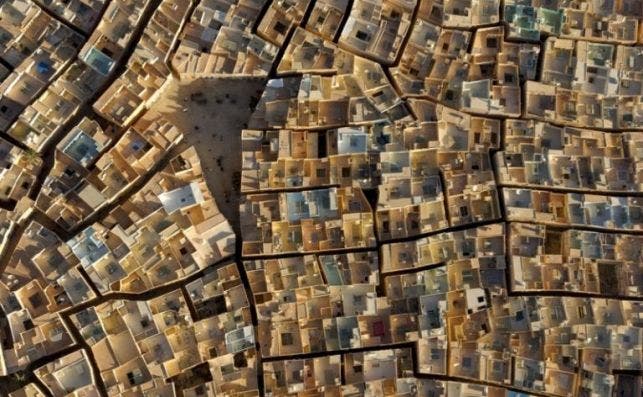 vida urbana 01 George Steinmetz Beni Isguen 768x511