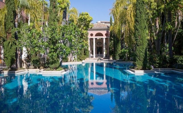 Villa Padierna Palace. Pool View.