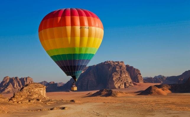 Wadi Rum desde el aire. Foto Turismo de Jordania.