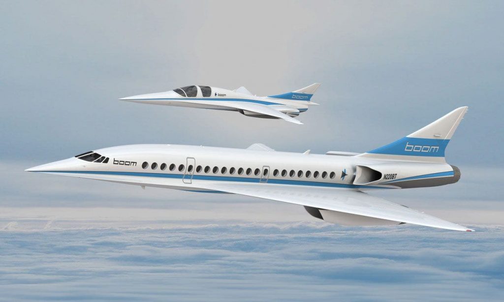 Dos de los prototipos de aviones desarrollados por Boom Supersonic: XB 1 y Boom 1