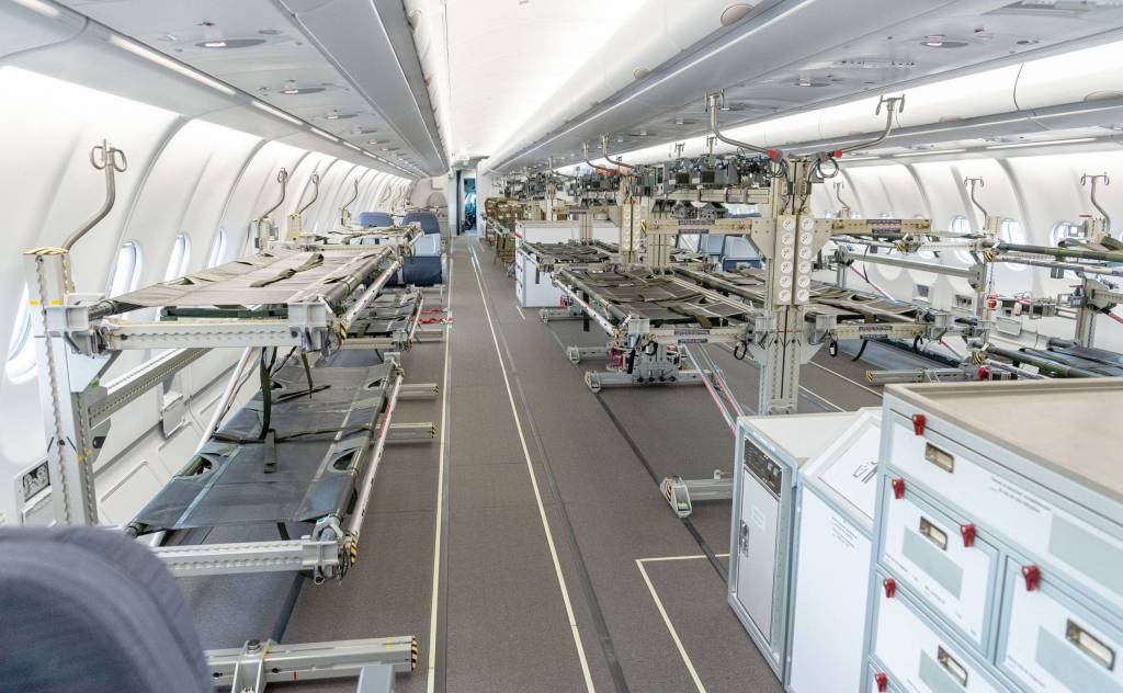 Las cabinas de los A330 y A340 pueden llevar una veintena de camillas. Foto: Airbus