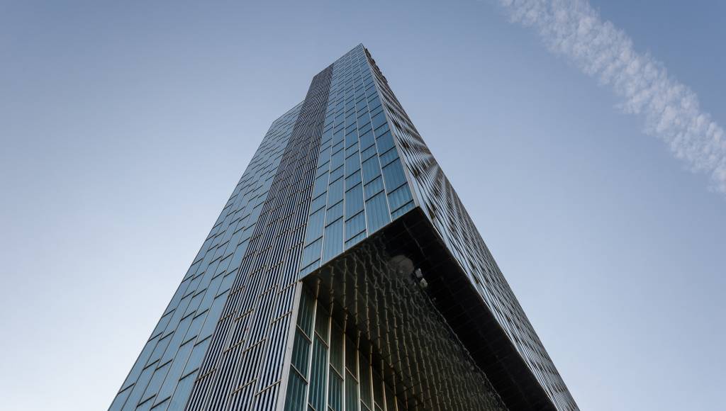 El edificio se encuentra en el barrio de Poblenou. Foto: Maciek Lulko-Flickr