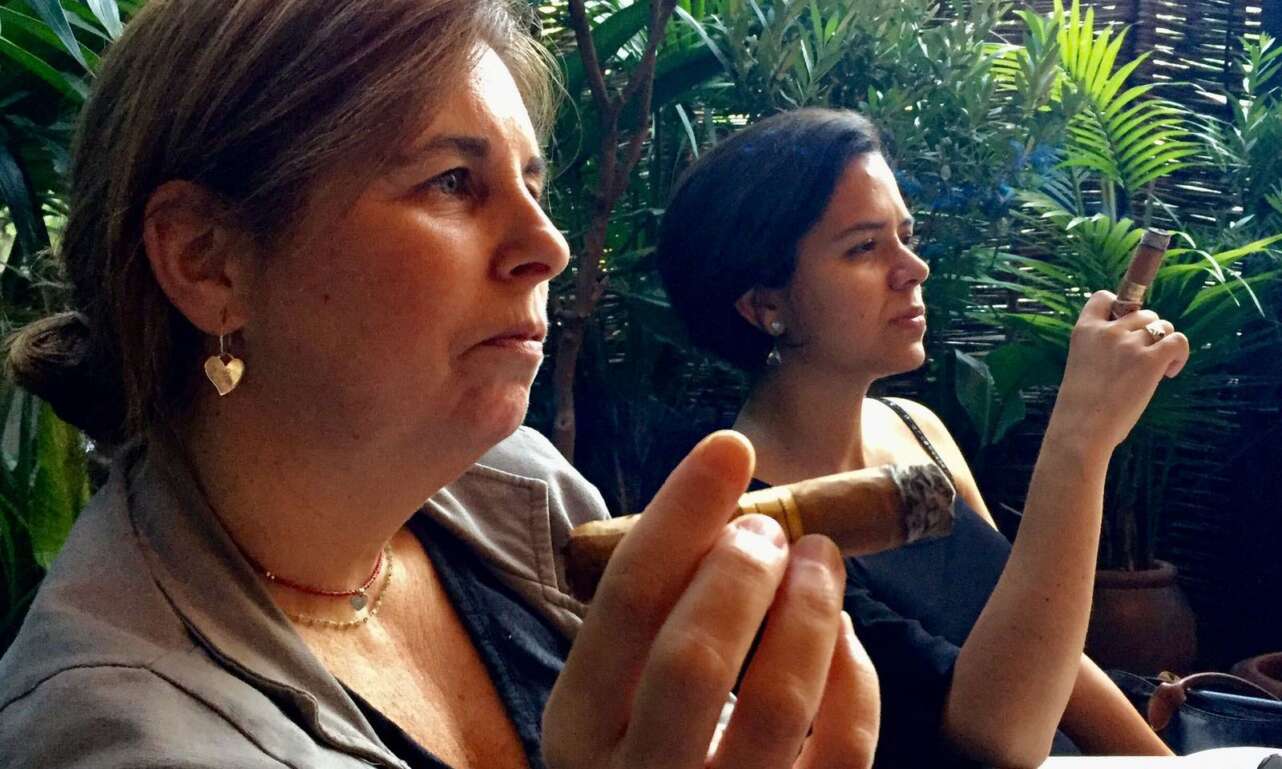 mujeres y tabaco