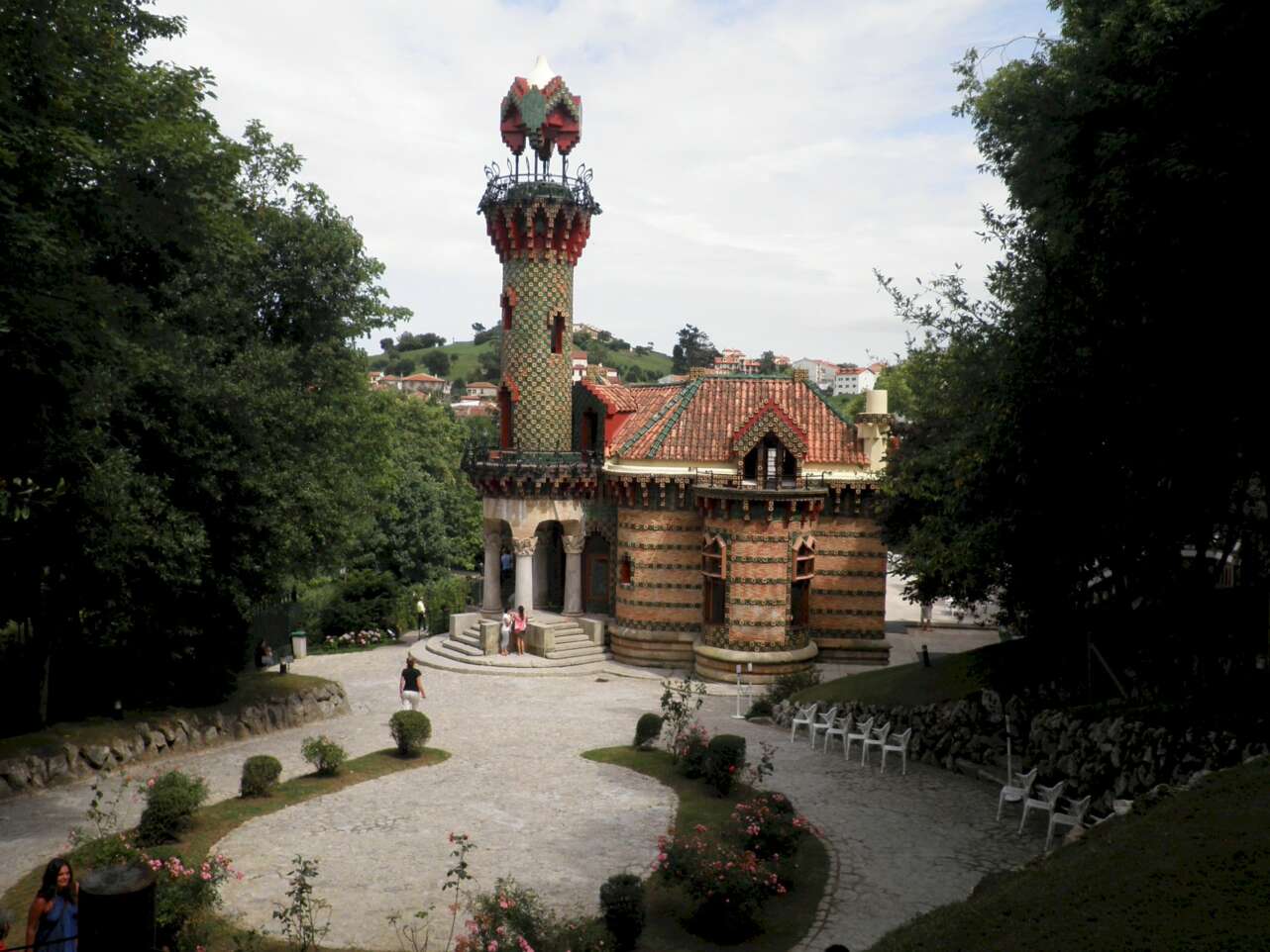 Rutas por Cantabria Capricho de Gaudí