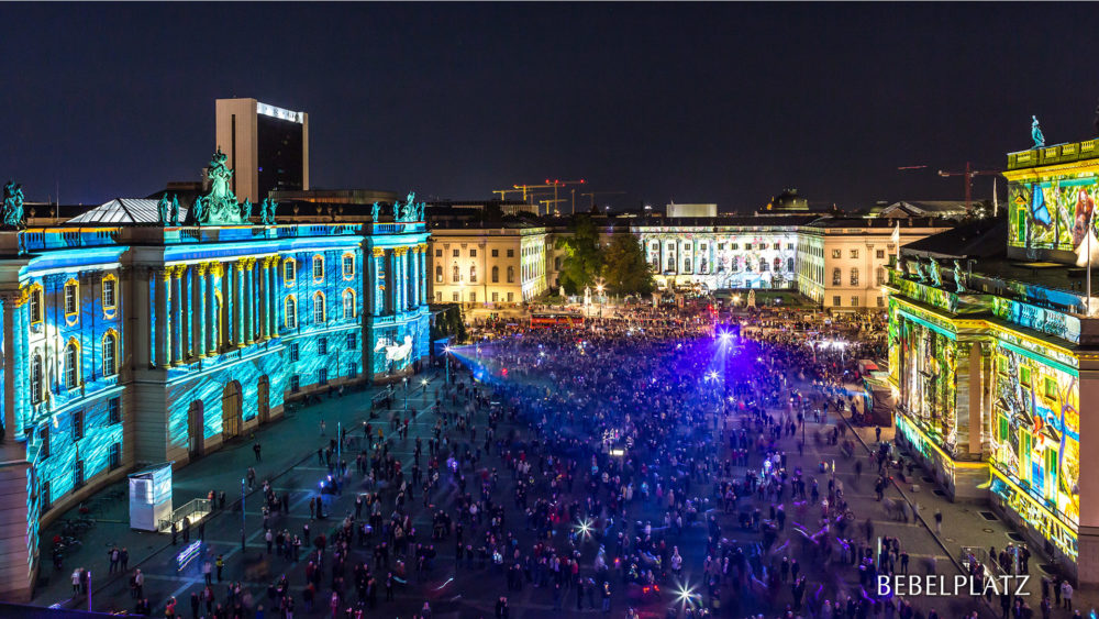 La Bebelplatz llena de colores. Foto: Festival de las Luces