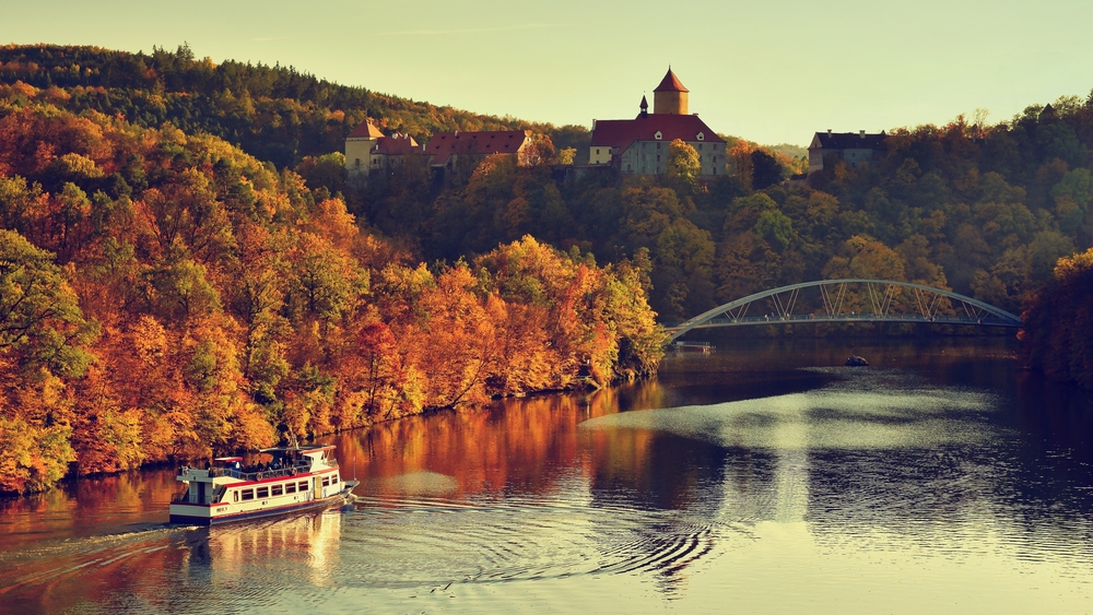Paseo fluvial por el pantano de Brněnská přehrada
