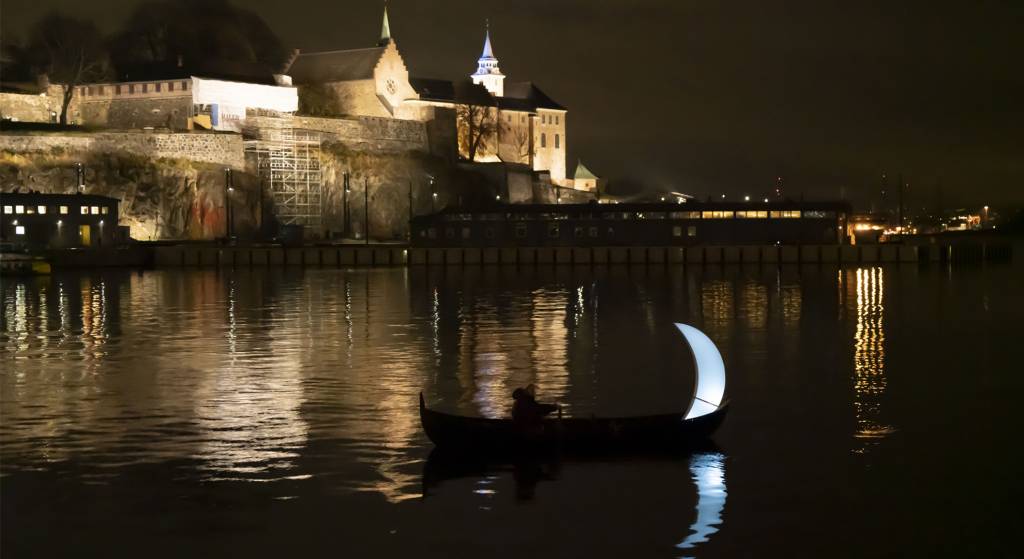 Luna privada una de las obras presentadas en la ultima edición Foto Fjord Oslo