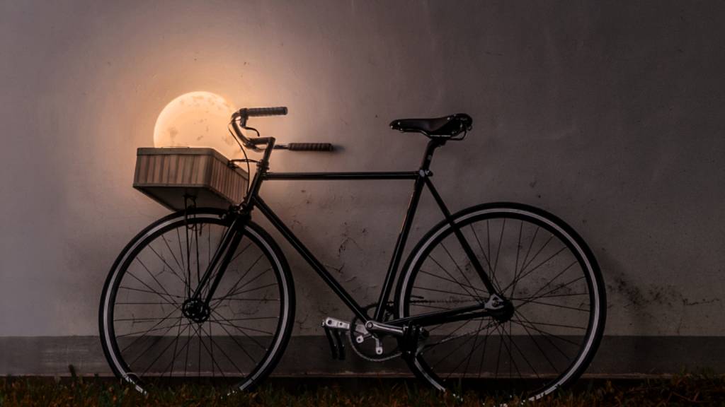 'Luna', donde unos artistas sacan a pasear a una Luna luminosa. Foto: Fjord Oslo