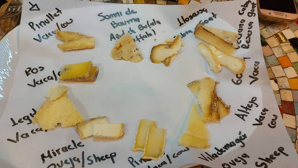 Selección de quesos catalanes. Foto: JP Chuet-Missé