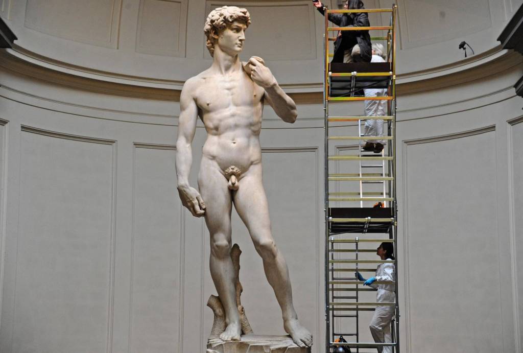 El David tras los trabajos de restauración. Foto Maurizio Degl' Innocenti EFE