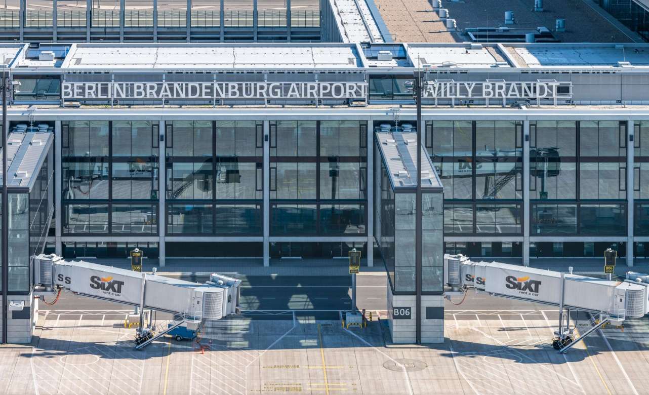 El aeropuerto abre con ocho años de retraso. Foto Aeropuerto de Berlín-Brandenburgo 04