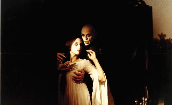 Isabel Adjani y Klaus Kinski en Nosferatu de Werner Herzog. Producción- Gaumont (France) | Werner Herzog Filmproduktion (Alemania), 1979