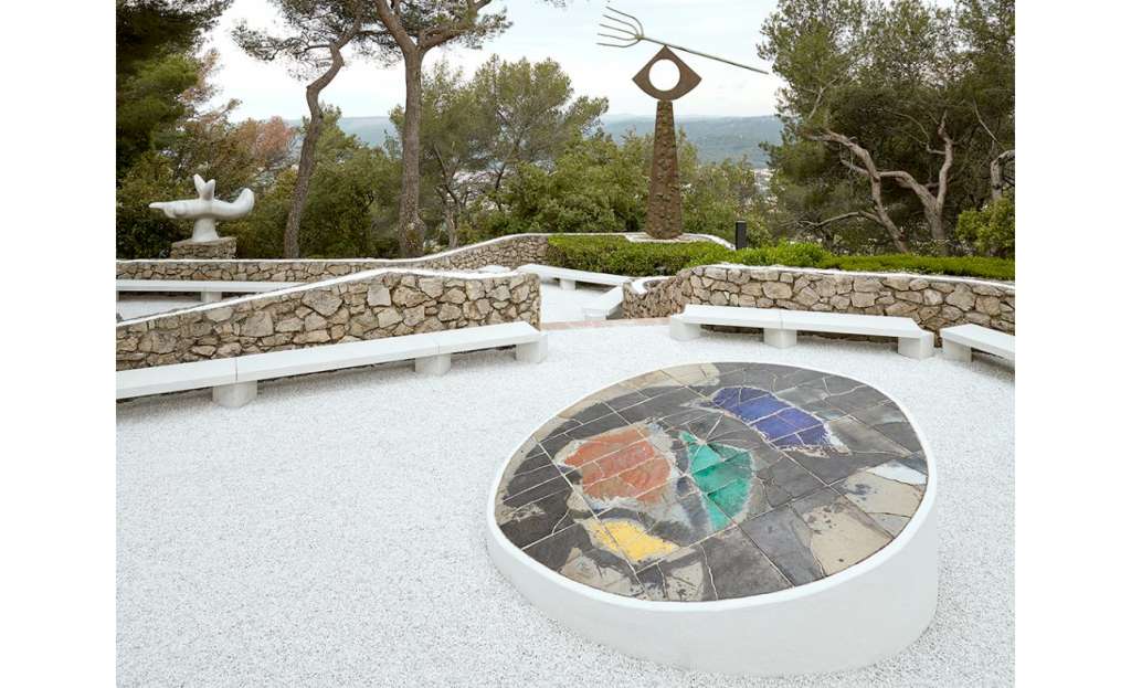 Obras de Miró en la Fundación Maeght. Foto Fundación Maeght