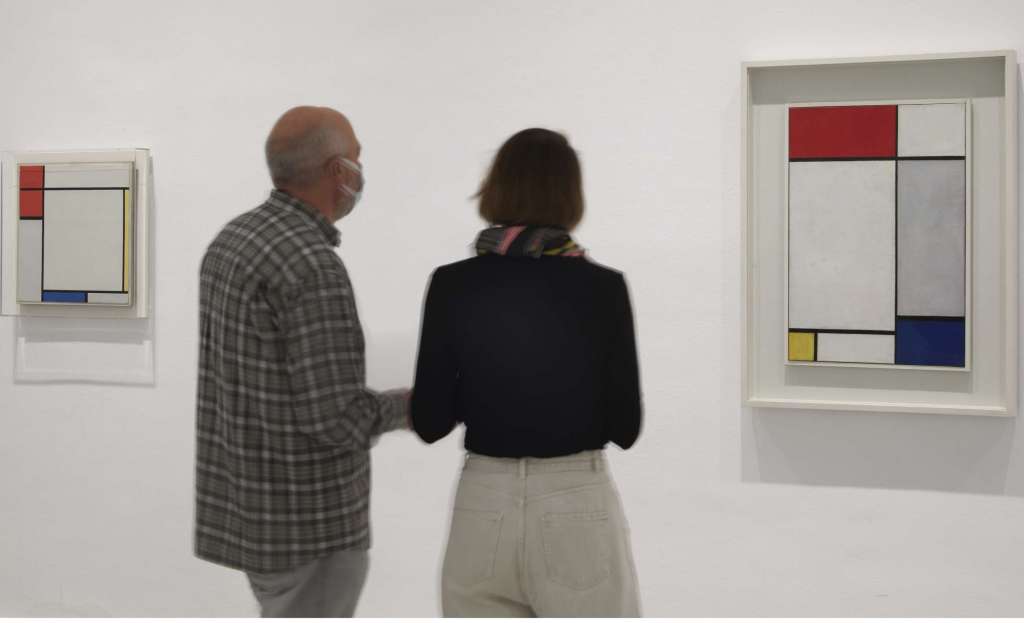La exposición presenta 90 obras del arte abstracto geométrico. Foto Museo Reina Sofía