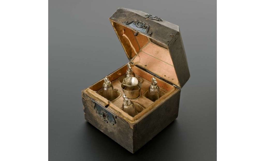 Perfumero del siglo XVIII. Foto: Science Museum, Londres