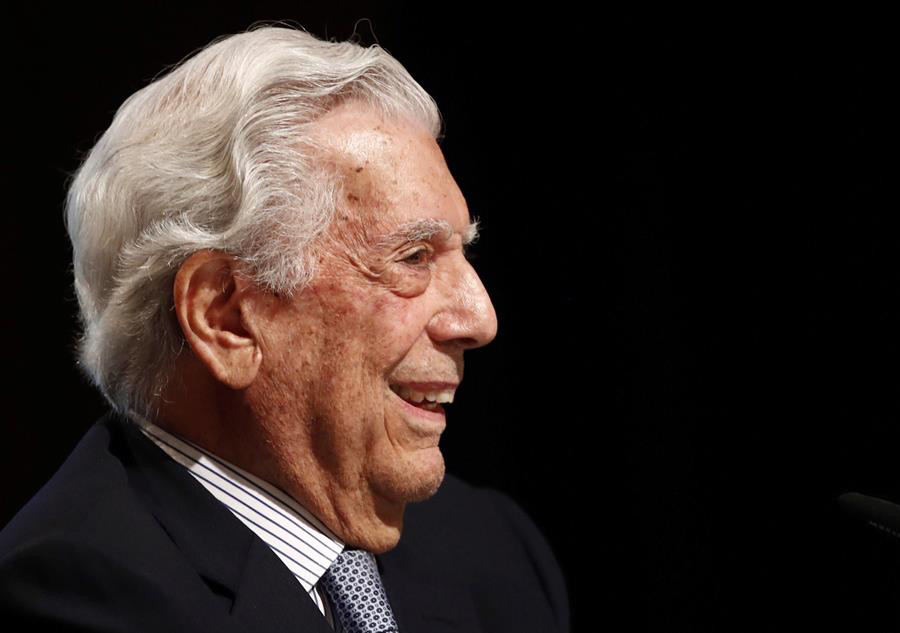 Vargas Llosa recibirá el premio Festival Eñe. Foto Javier López EFE