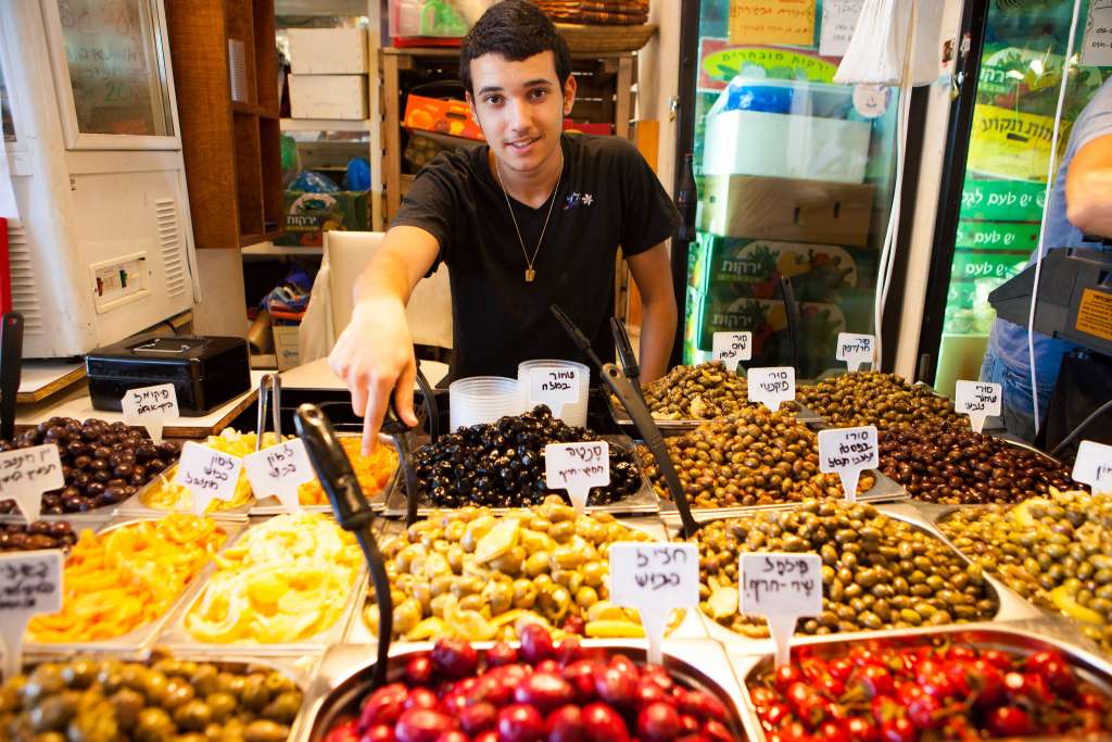 Mercado del Carmel, en Tel Aviv. Foto Turismo de Israel
