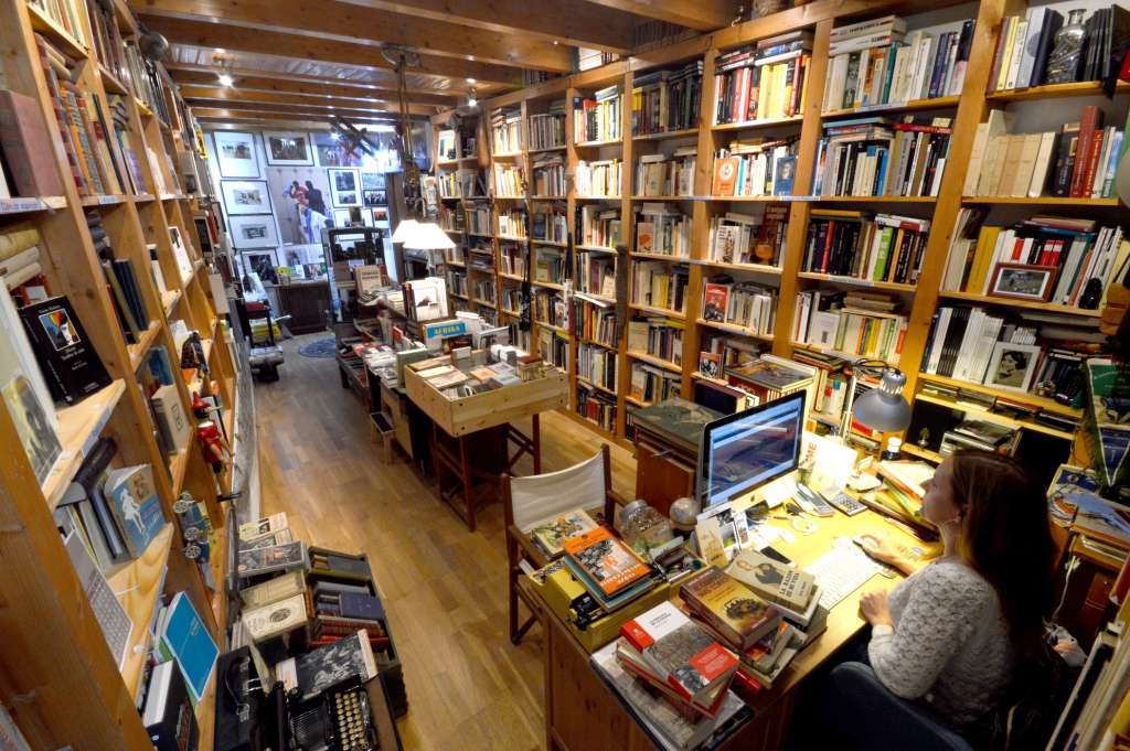 urueña libreria primera pagina. Foto Fidel Raso.
