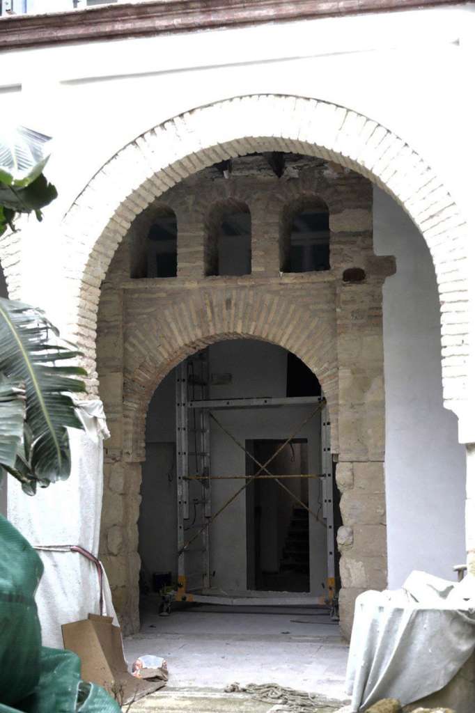 Durante las obras se descubrió también una portada mudéjar. Foto: Salas | EFE.