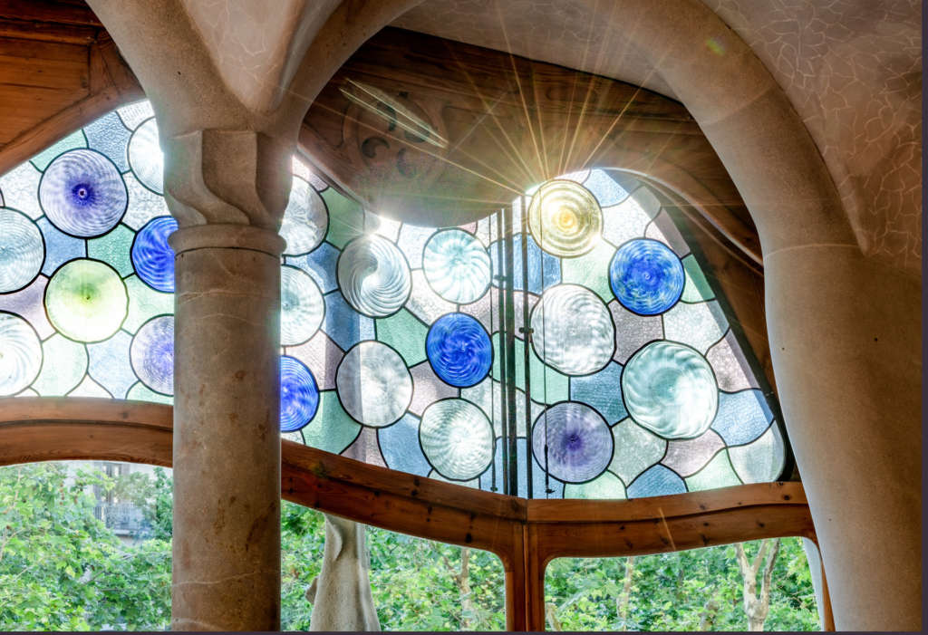 Las vidrieras de la planta noble. Foto Casa Battló