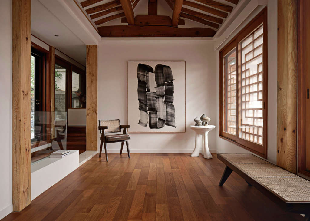 Residencia Gyedong Hanok de Seúl, por Teo Yang. Foto Hur In Young