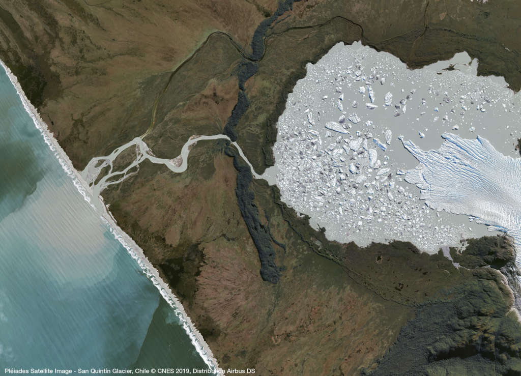Hielos en el glaciar San Quintín, Chile. Foto Airbus
